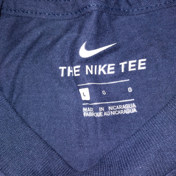 🎉Nike Tee - Picture 5 of 5